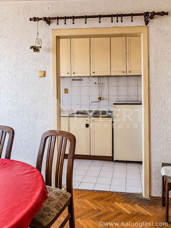 на продажу квартира 69m2, на юридическом факультете — фото