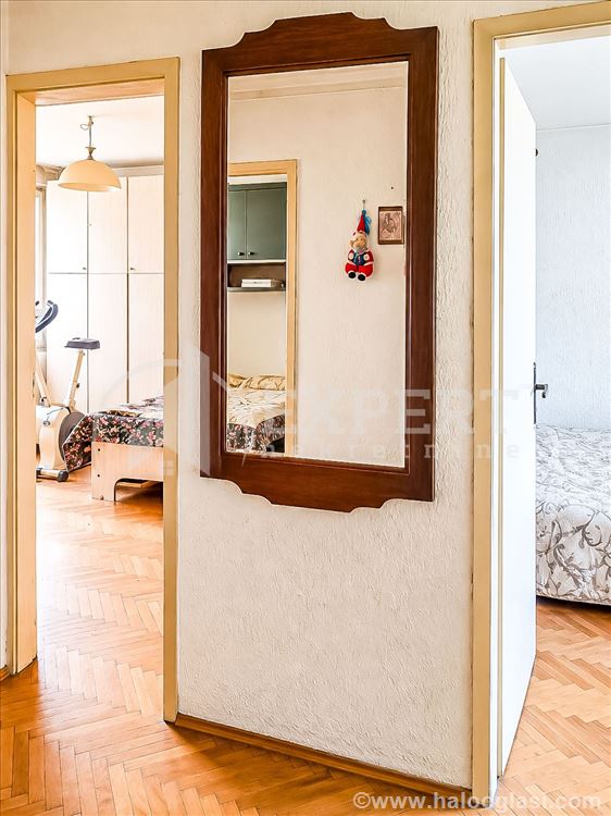 на продажу квартира 69m2, на юридическом факультете — фото