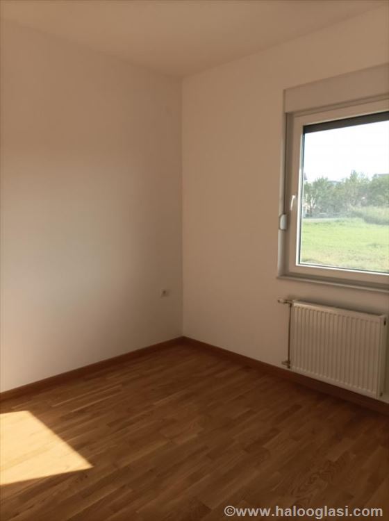 Fotografija stana 3 od 6