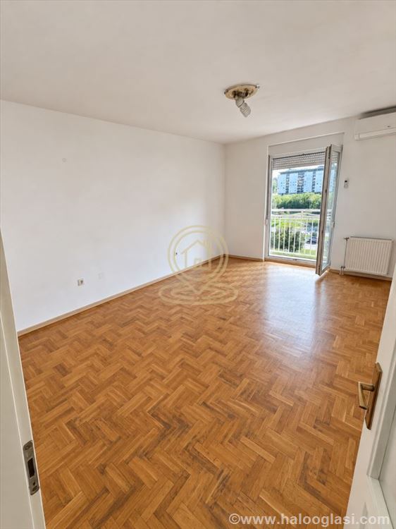 Apartment for sale with a price drop in Detelinara