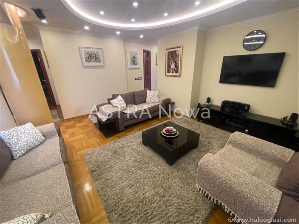 Fotografija stana 3 od 12