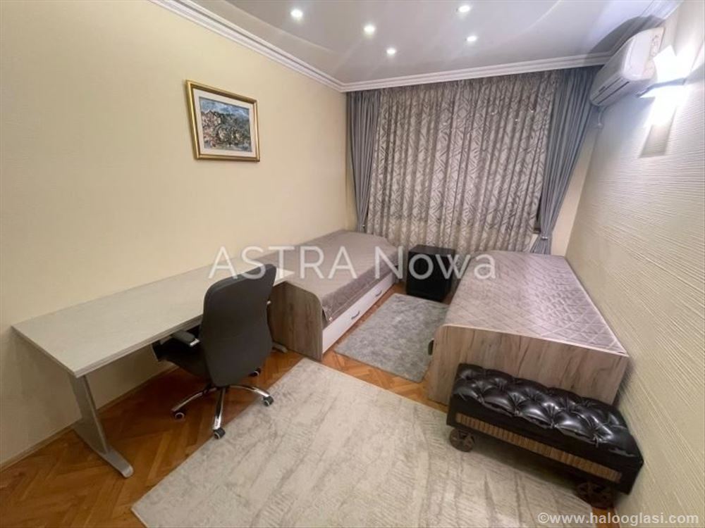 Fotografija stana 7 od 12