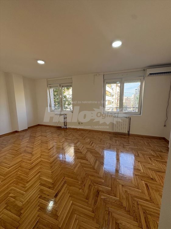 Crveni cross,Vracar,66m2 — photo