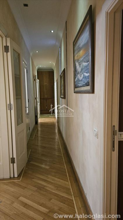Престижная квартира-салон в Врачаре - 190 m² — фото