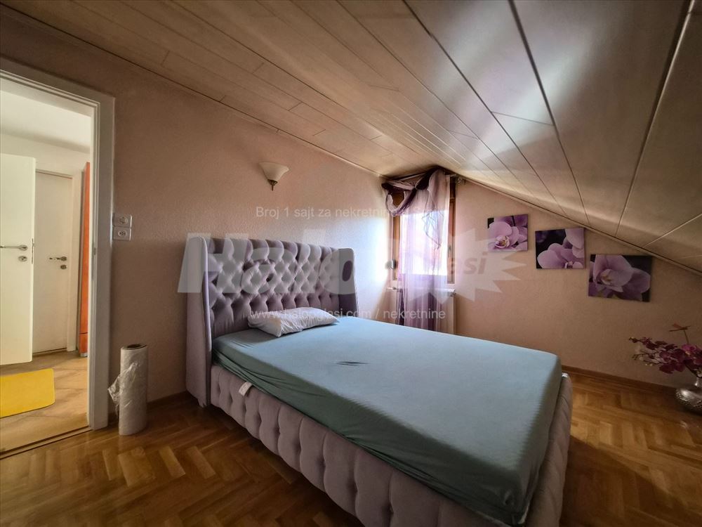 Fotografija stana 16 od 20