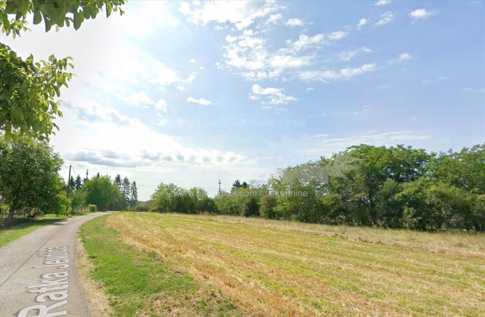 Barajevo (Lisović) ravan plac 9,62 ara — fotografija