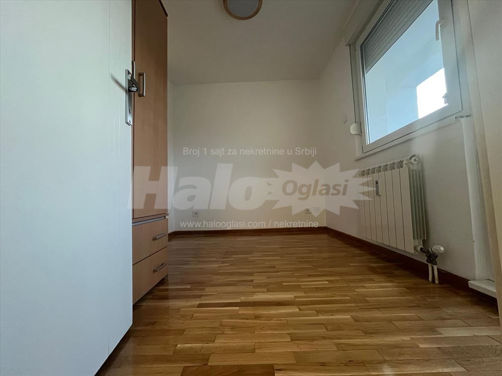 Fotografija stana 9 od 16