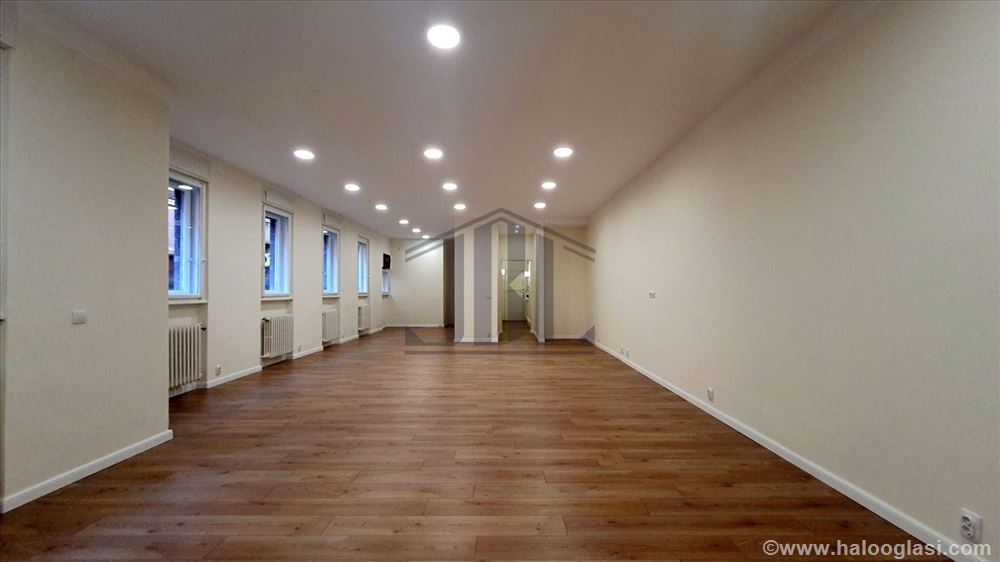 Knez Mihailova, 85m2, 3/6 lift, PP — fotografija