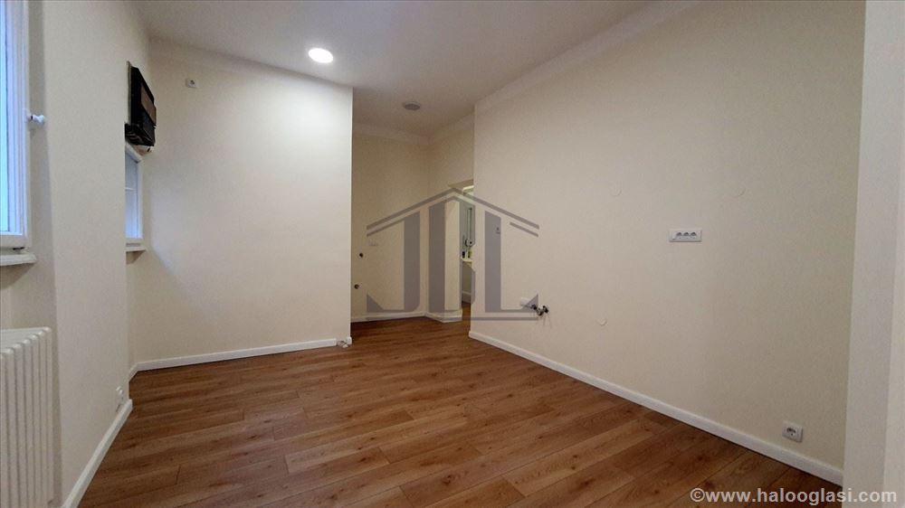 Knez Mihailova, 85m2, 3/6 lift, PP — fotografija