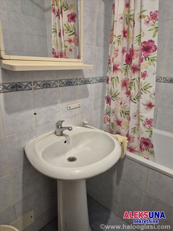 Fotografija stana 12 od 19