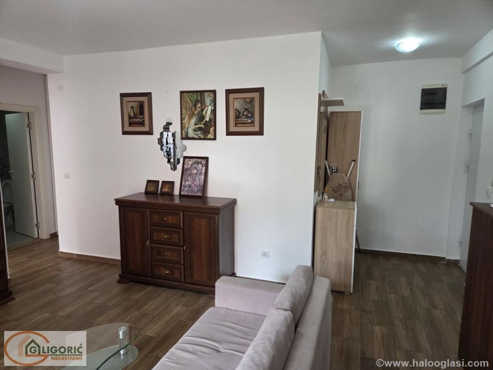 Fotografija stana 7 od 14