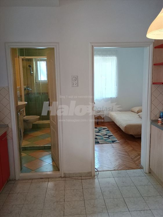 Fotografija stana 10 od 18