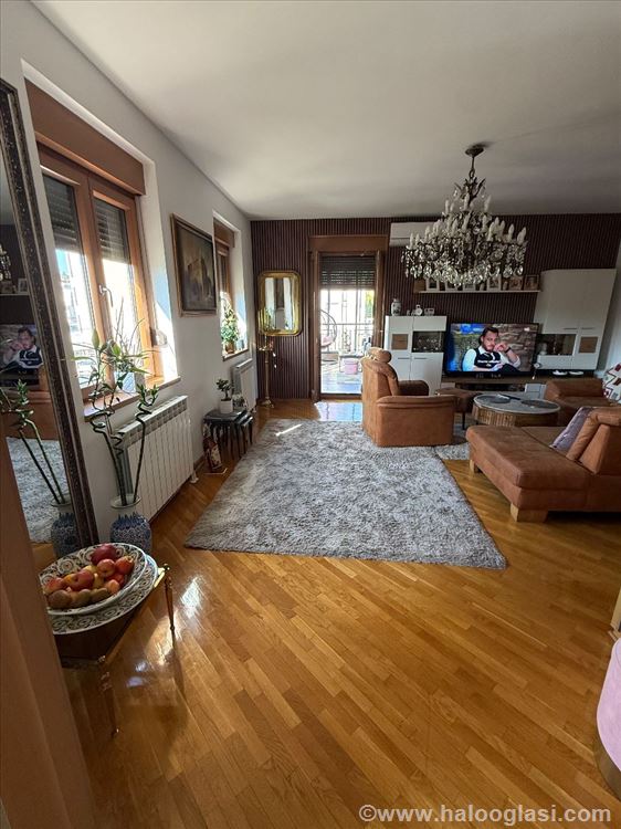 Dedinje, Miloja Đaka |131 m²| four-room apartment — photo