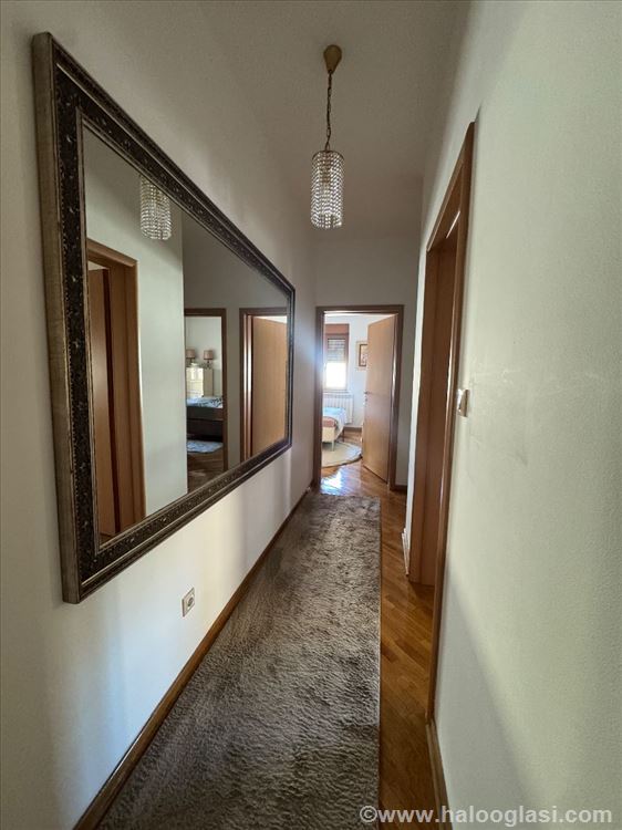 Dedinje, Miloja Đaka |131 m²| four-room apartment — photo