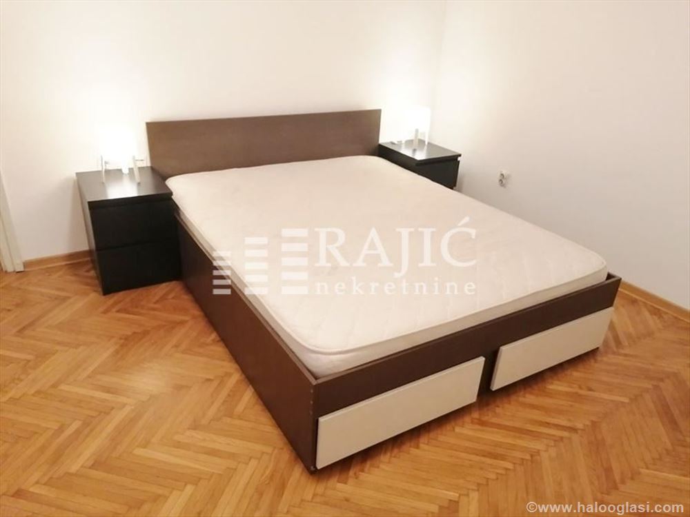 Fotografija stana 10 od 21