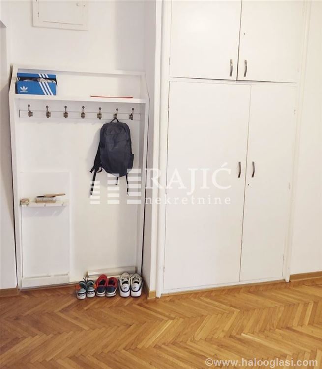Fotografija stana 16 od 21