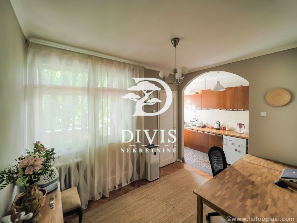 two-room apartment for sale in Veljka Lukića Kurjaka — photo