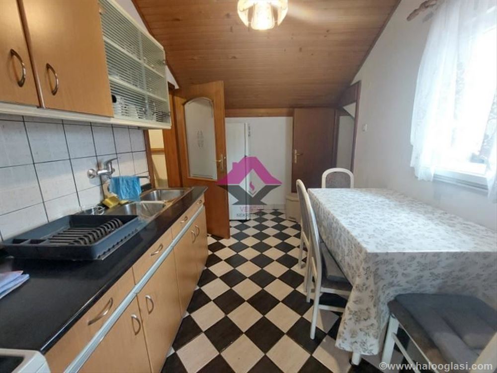 Fotografija stana 10 od 26