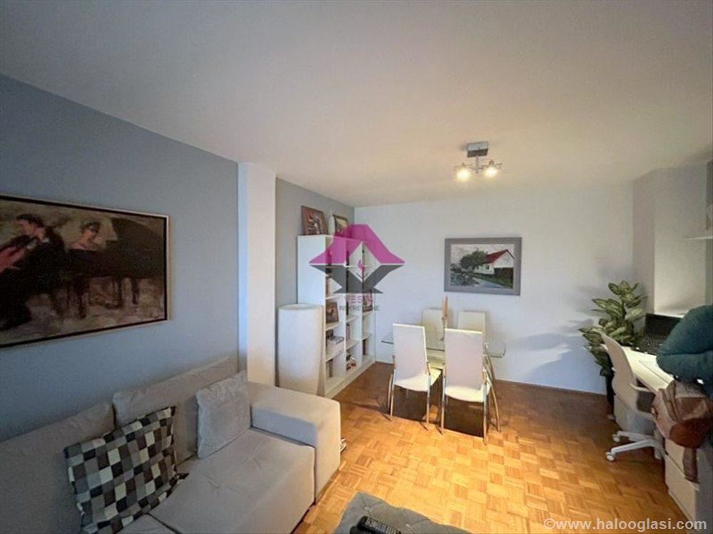 Нови-Сад, Лиман III, 64m2 с террасой, на кадастровом учете ID# — фото