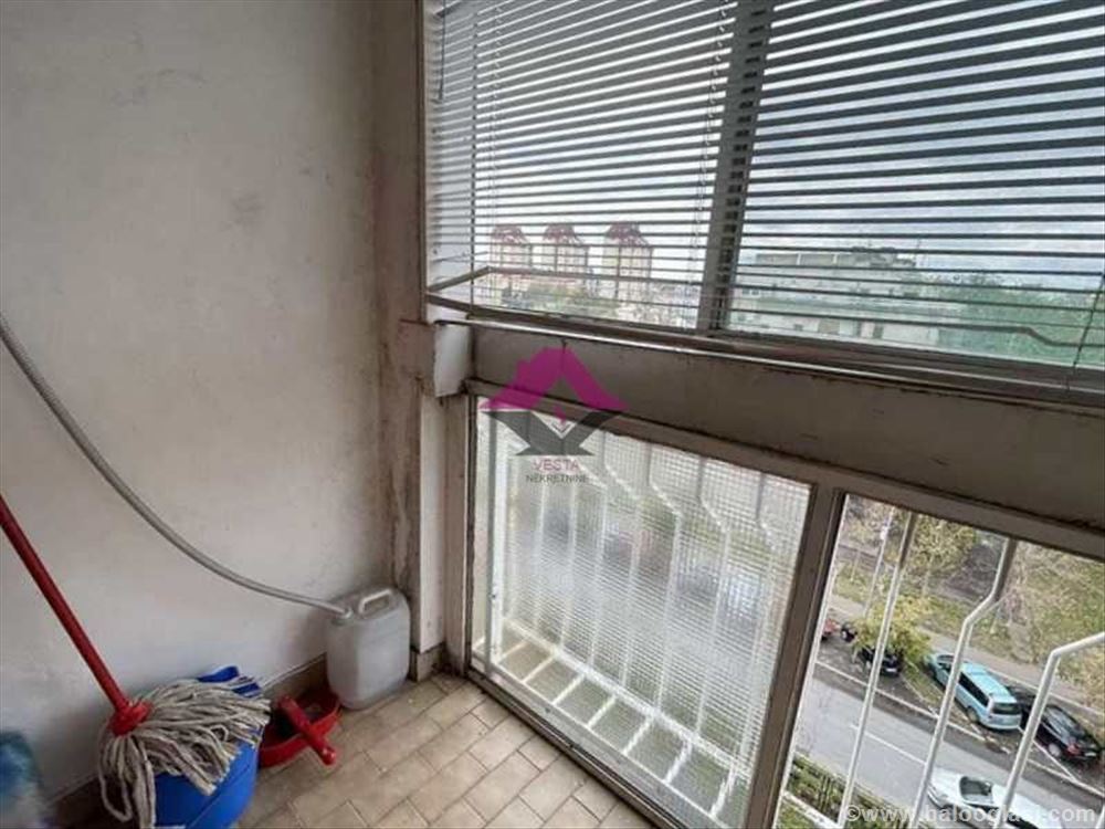Нови-Сад, Лиман III, 64m2 с террасой, на кадастровом учете ID# — фото