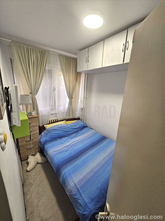 Odlična ponuda-Renoviran 3.0 stan,Labudovo brdo(Uk — fotografija