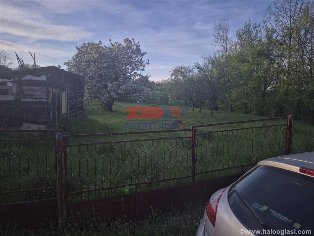 Plac Baćevac — fotografija
