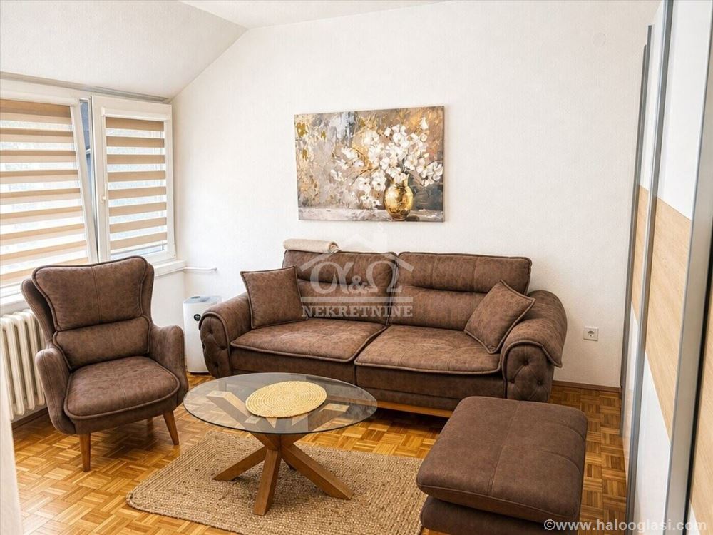 Renovated and fully equipped one-and-a-half-room apartment — photo