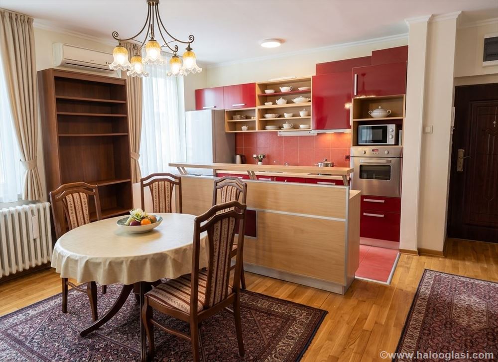 Мастер Йованов, трёхкомнатная квартира 78 m2 — фото