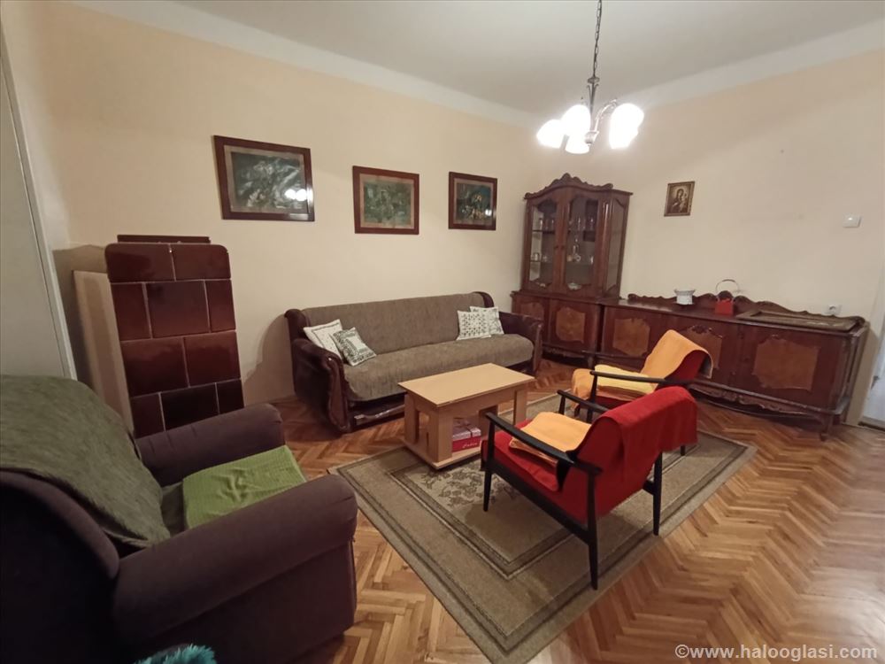 дом на Ротквариа — фото