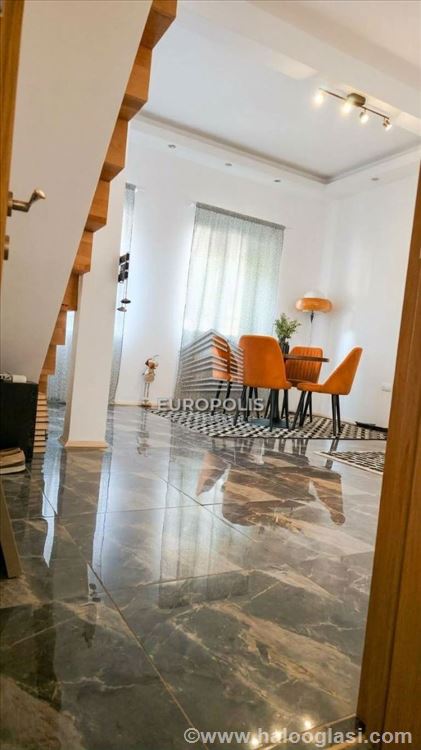 Дуплекс в Земуне, отремонтированный квартира автором 89 m² — фото