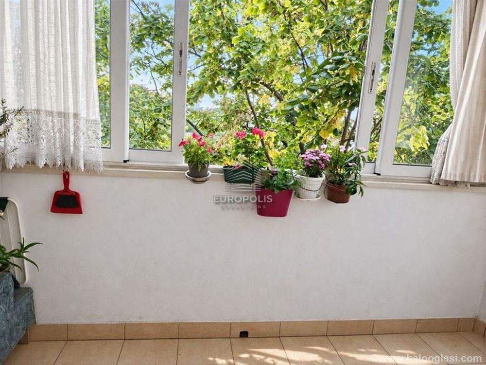 Карабурма – 64 m², 2.5, лоджия застекленная — фото