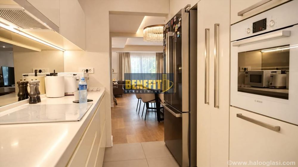 Люкс дом до бежевого. склоны (+ терраса и двор 80m2) — фото