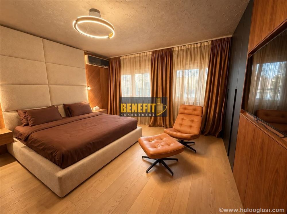Люкс дом до бежевого. склоны (+ терраса и двор 80m2) — фото