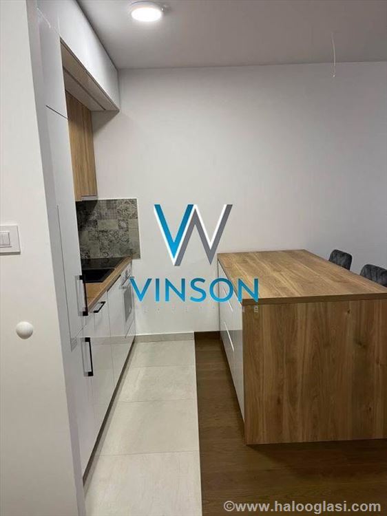 Novi Sad, Salajka - Namešten jednoiposoban stan ID — fotografija