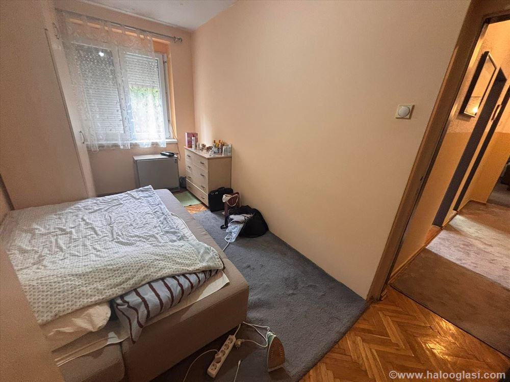 Odličan, bez ulaganja, trosoban — fotografija