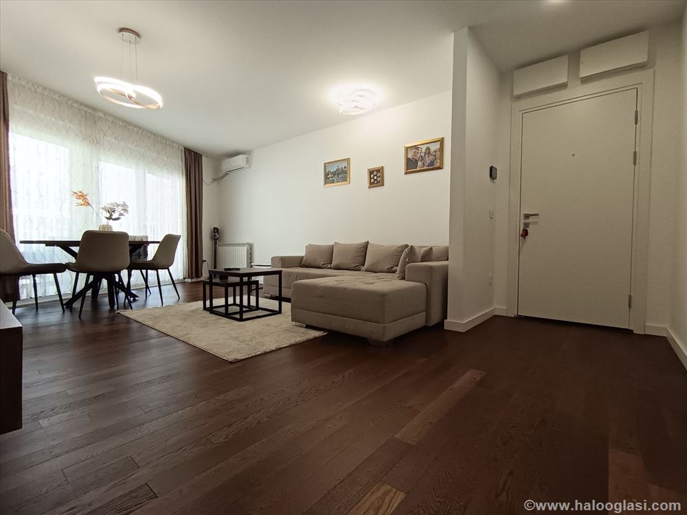 Bubanj novo-opremljen stan sa garaznim mestom 63m2 — fotografija