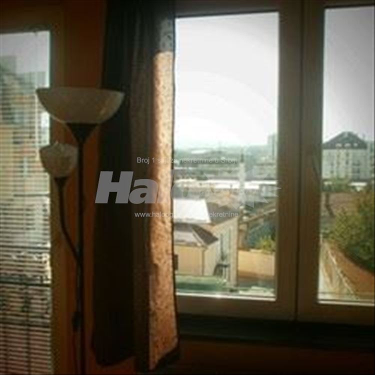 studio apartment on the quay — photo