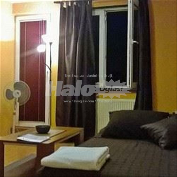 studio apartment on the quay — photo