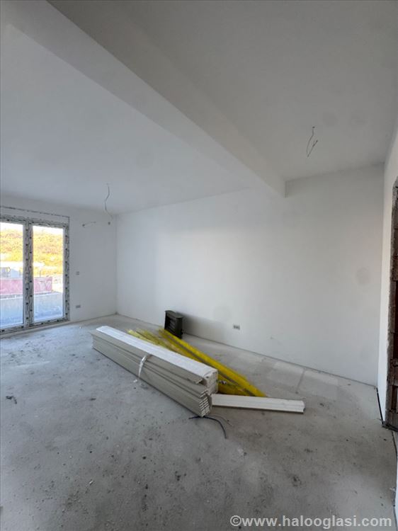 Kaludjerica, across the street Lidla 45 m2, 1st floor — photo