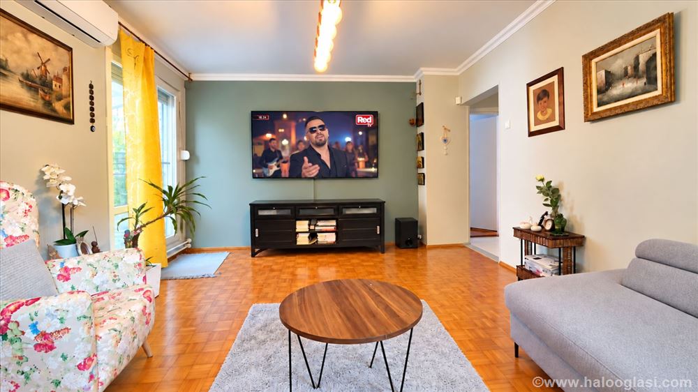 Excellent, renovated 3.0, (69+11) m2 furnished, Dvorišni — photo