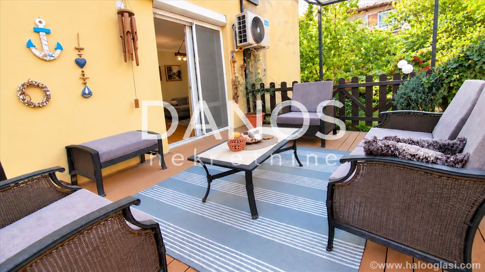 Excellent, renovated 3.0, (69+11) m2 furnished, Dvorišni — photo