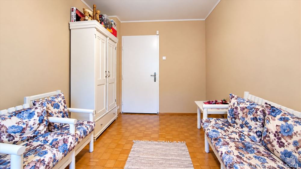 Excellent, renovated 3.0, (69+11) m2 furnished, Dvorišni — photo