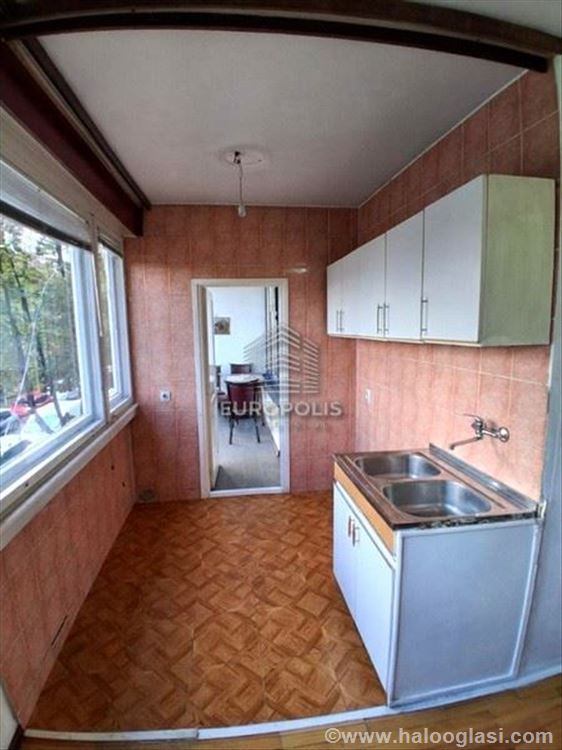 Dvosoban stan 67 m², Konjarnik, Zvezdara — fotografija