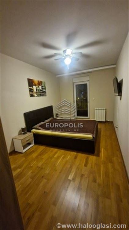 Lux stan kod Đerma — fotografija