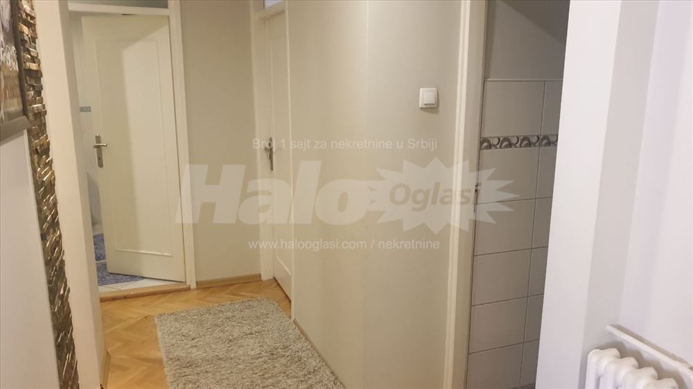Boulevard Nemanjića (at Zone 3) – 68m² + terrace — photo