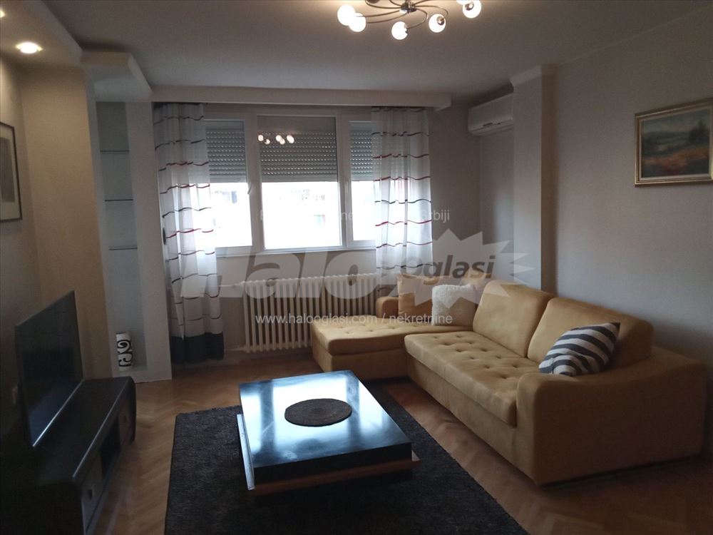 Boulevard Nemanjića (at Zone 3) – 68m² + terrace — photo