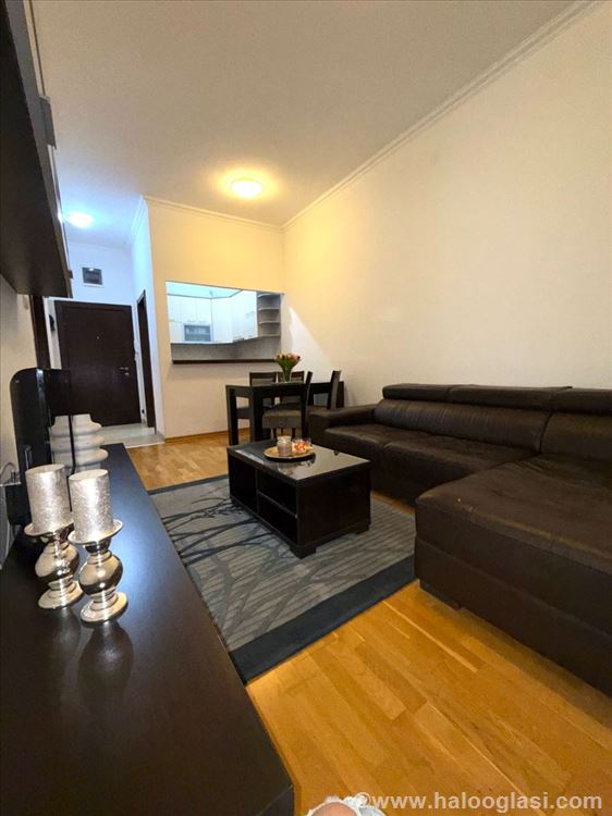 Boulevard Oslobodjenja 47 m2 - 550 EUR — photo
