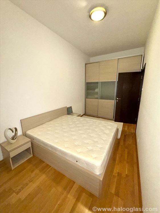 Boulevard Oslobodjenja 47 m2 - 550 EUR — photo