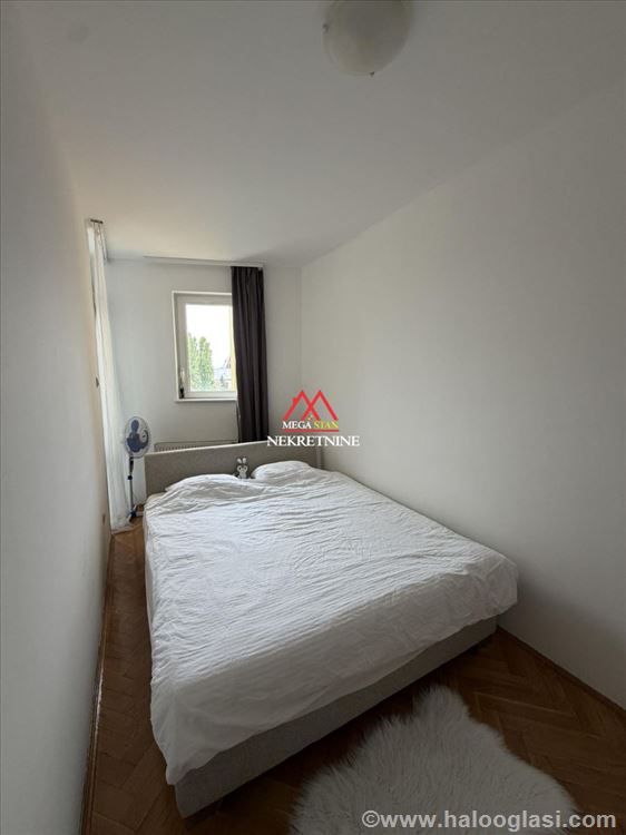 two-room apartment - 50m2 - Boulevard Oslobodjenja — photo