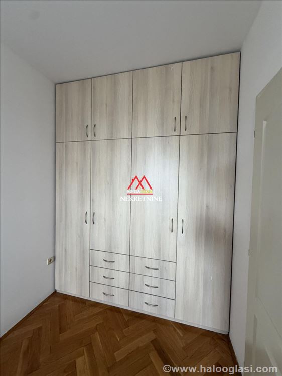 two-room apartment - 50m2 - Boulevard Oslobodjenja — photo